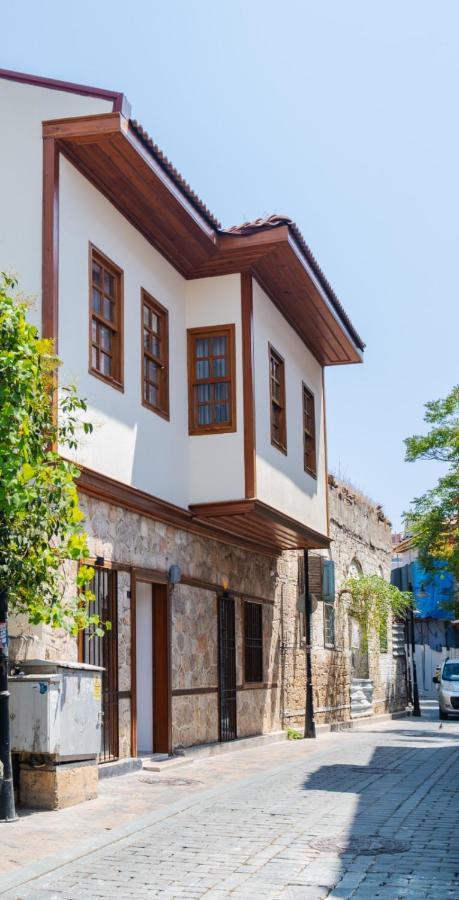 Bed and Breakfast Mel Town Анталья Экстерьер фото